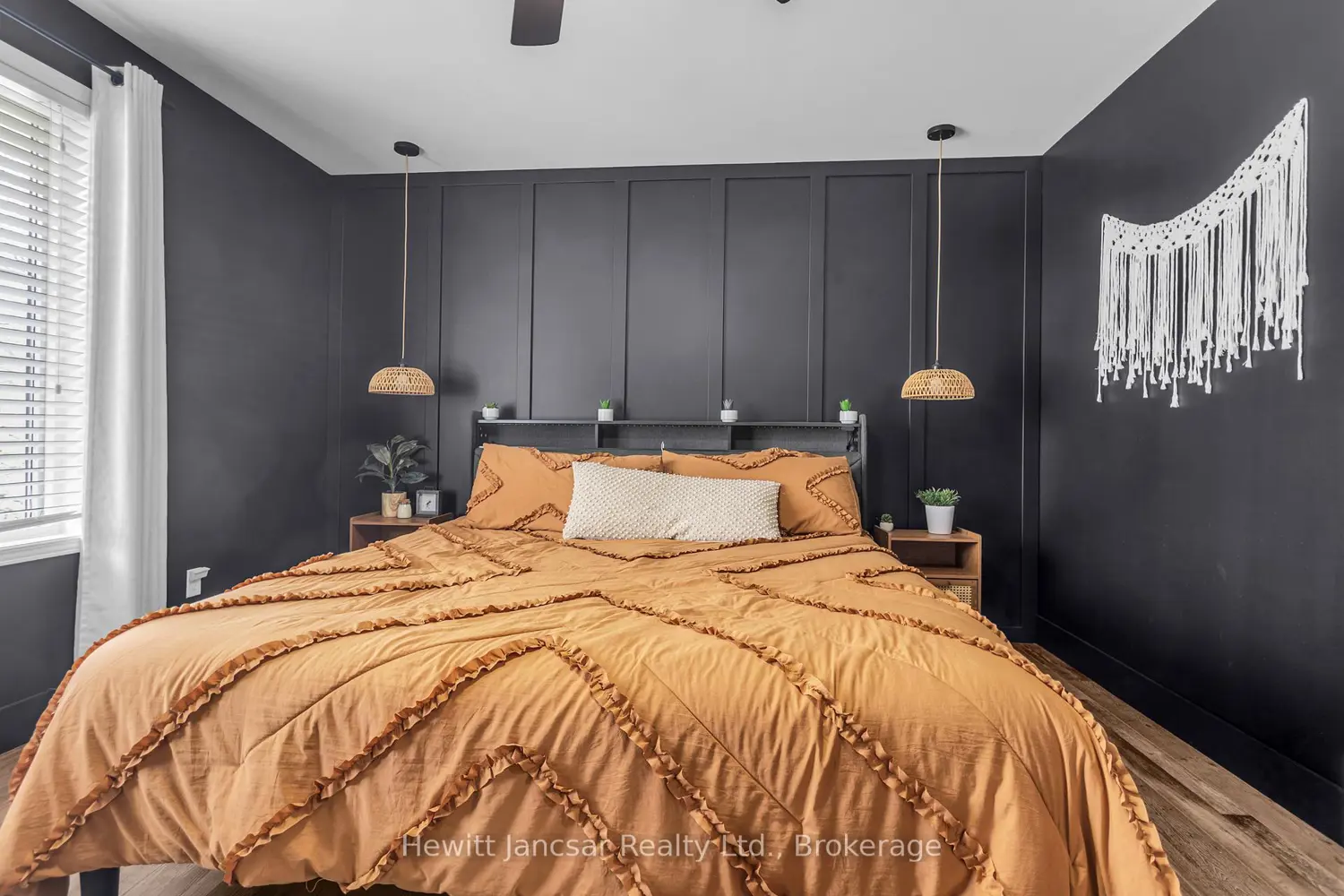 22 Lorraine Avenue photo 5