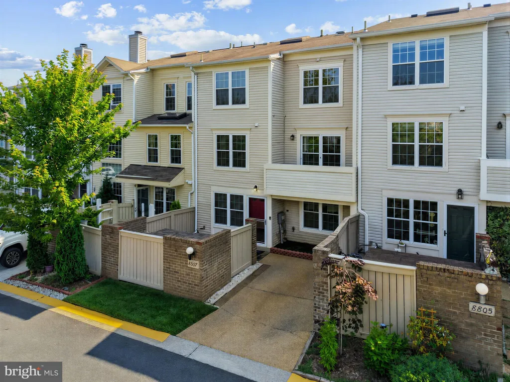 8807 Rosemark Court, Montgomery Village, MD 20886