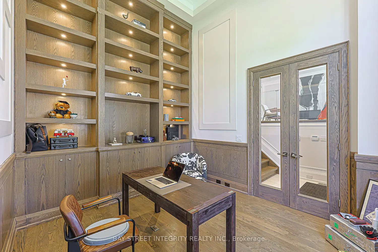 151 Horsham Avenue photo 3
