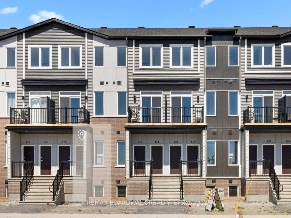 241 Lamarche Avenue, Ottawa, ON, K1W 0M5