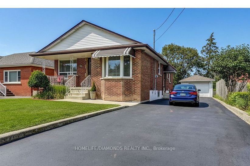99 Duncombe Drive, Hamilton, ON, L9A 2G4