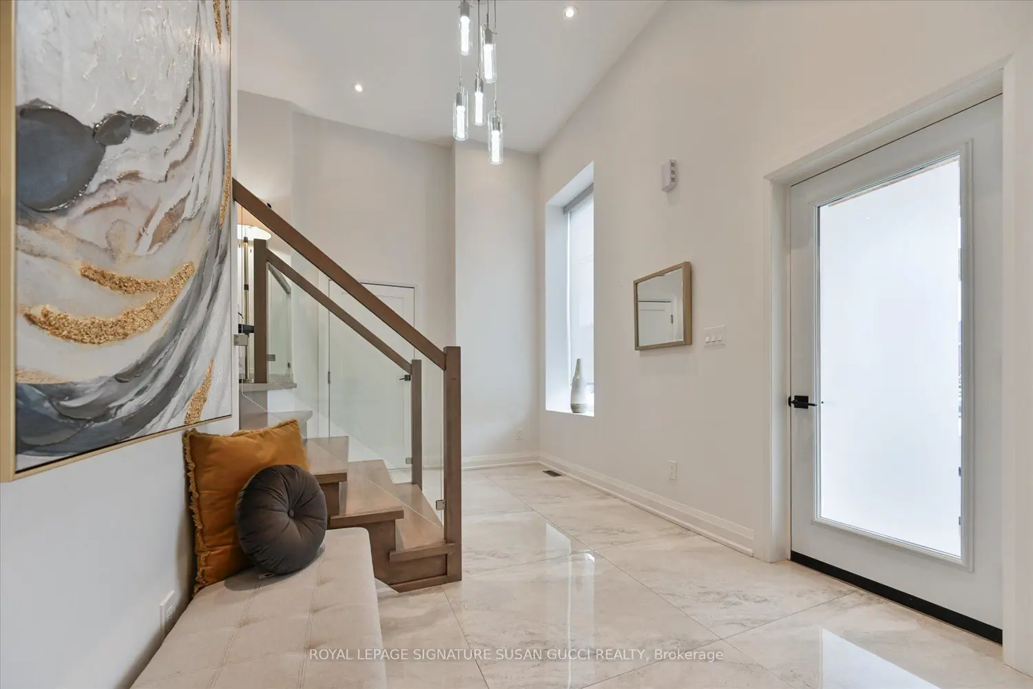 475 Donlands Avenue photo 3