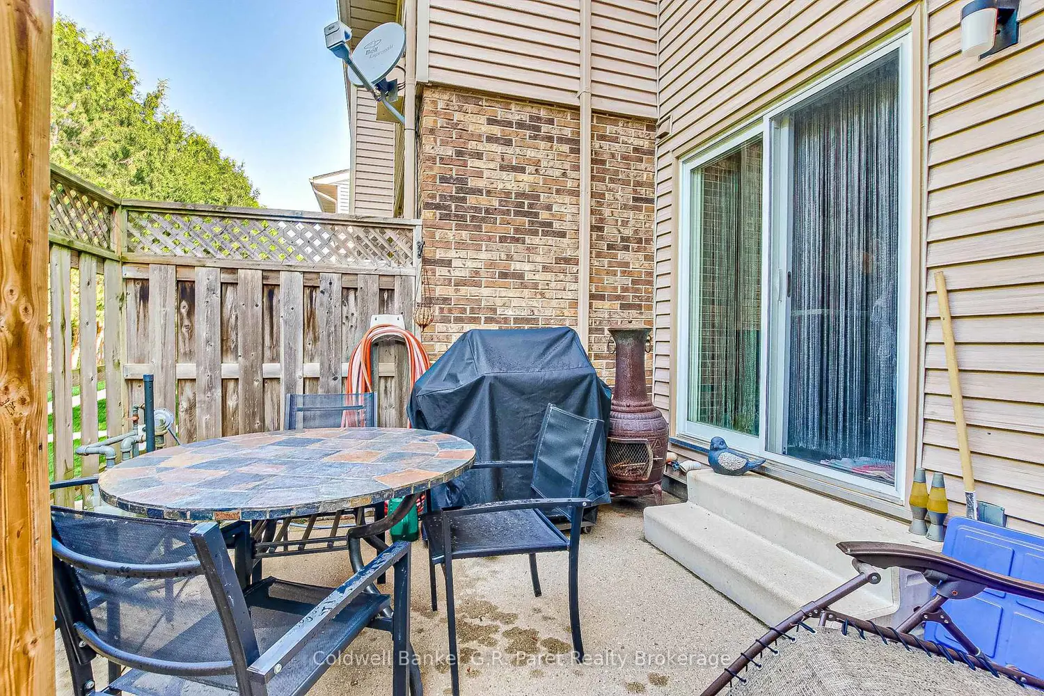 1 Lamers Court 15 photo 4