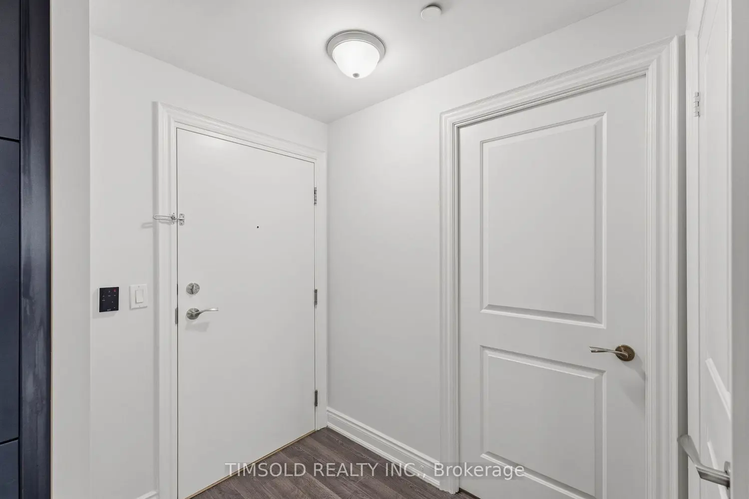 33 Clegg Road 1012 photo 3