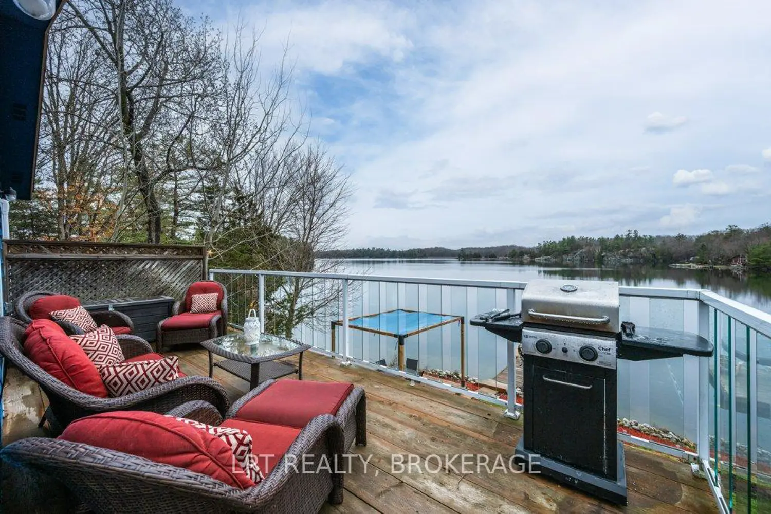 805 Cartwrights Lane photo 3
