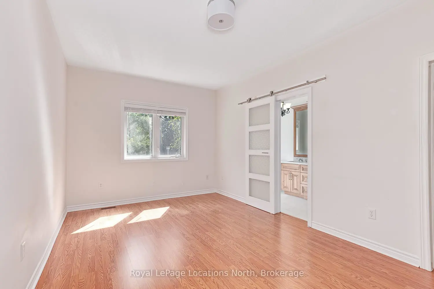 19 Kells Crescent photo 4