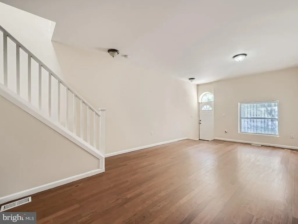 2316 E Madison Street, Baltimore, MD 21205 photo 4