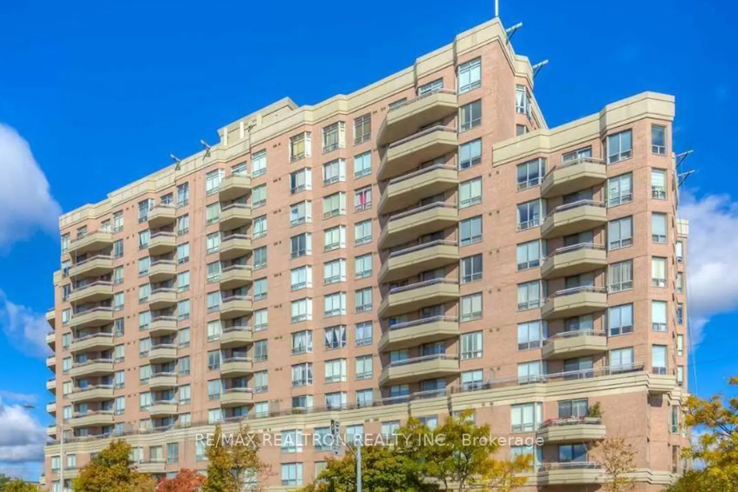 1700 Eglinton Avenue 1101