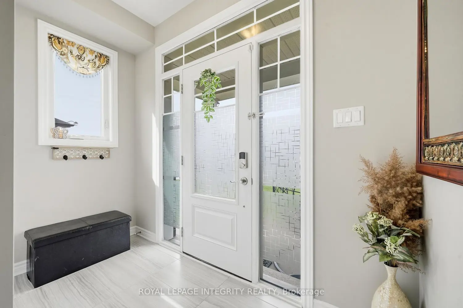208 Mountain Sorrel Way photo 3