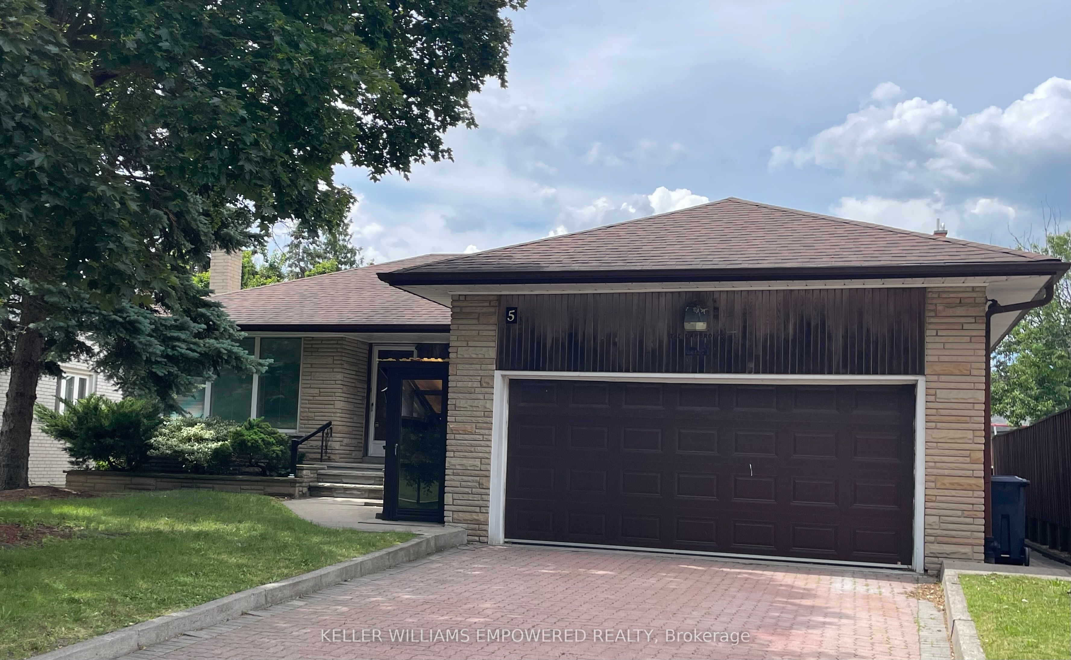 5 Allanhurst Drive, Toronto, ON, M9A 4J4 photo 5