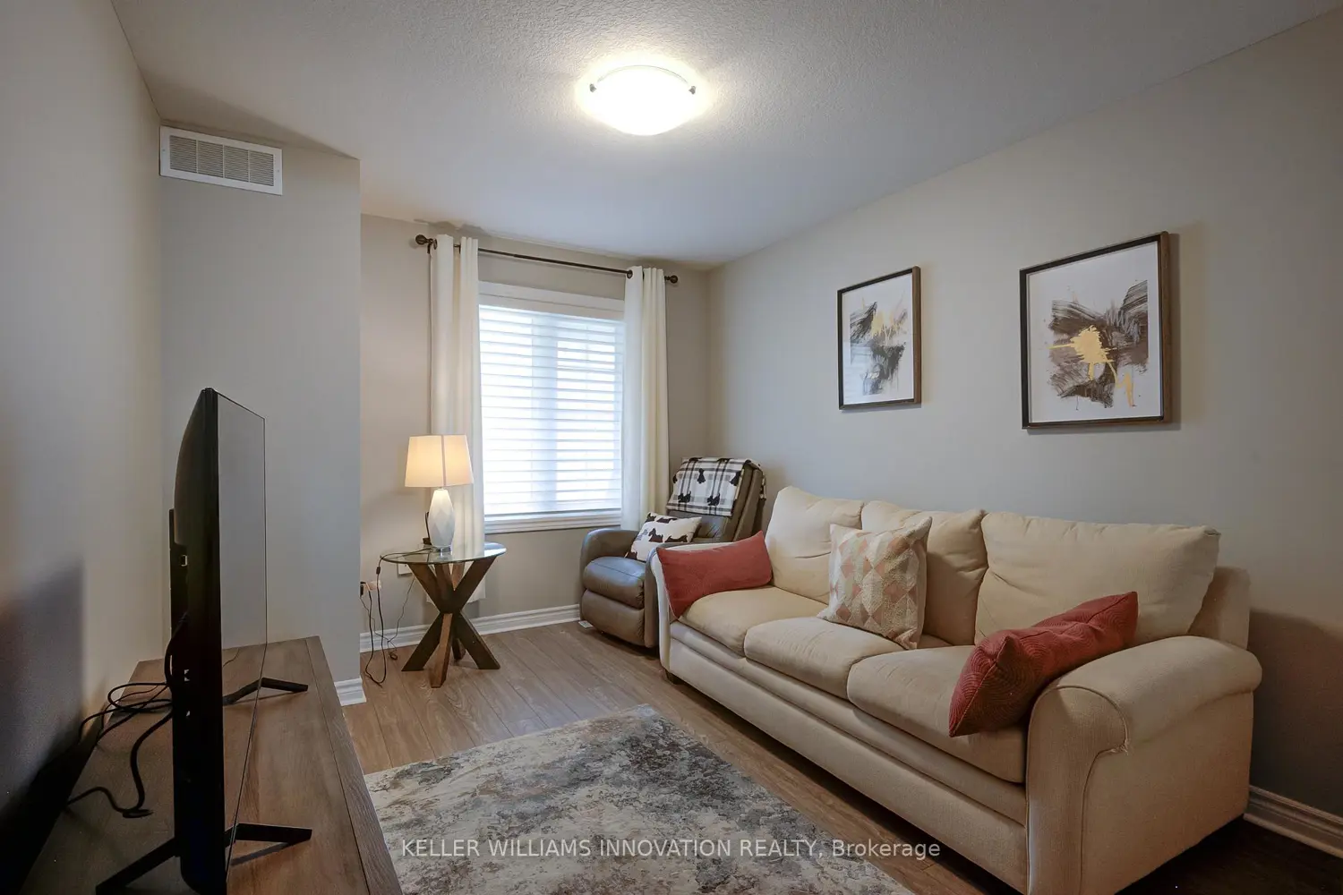 51 Devon Drive photo 3
