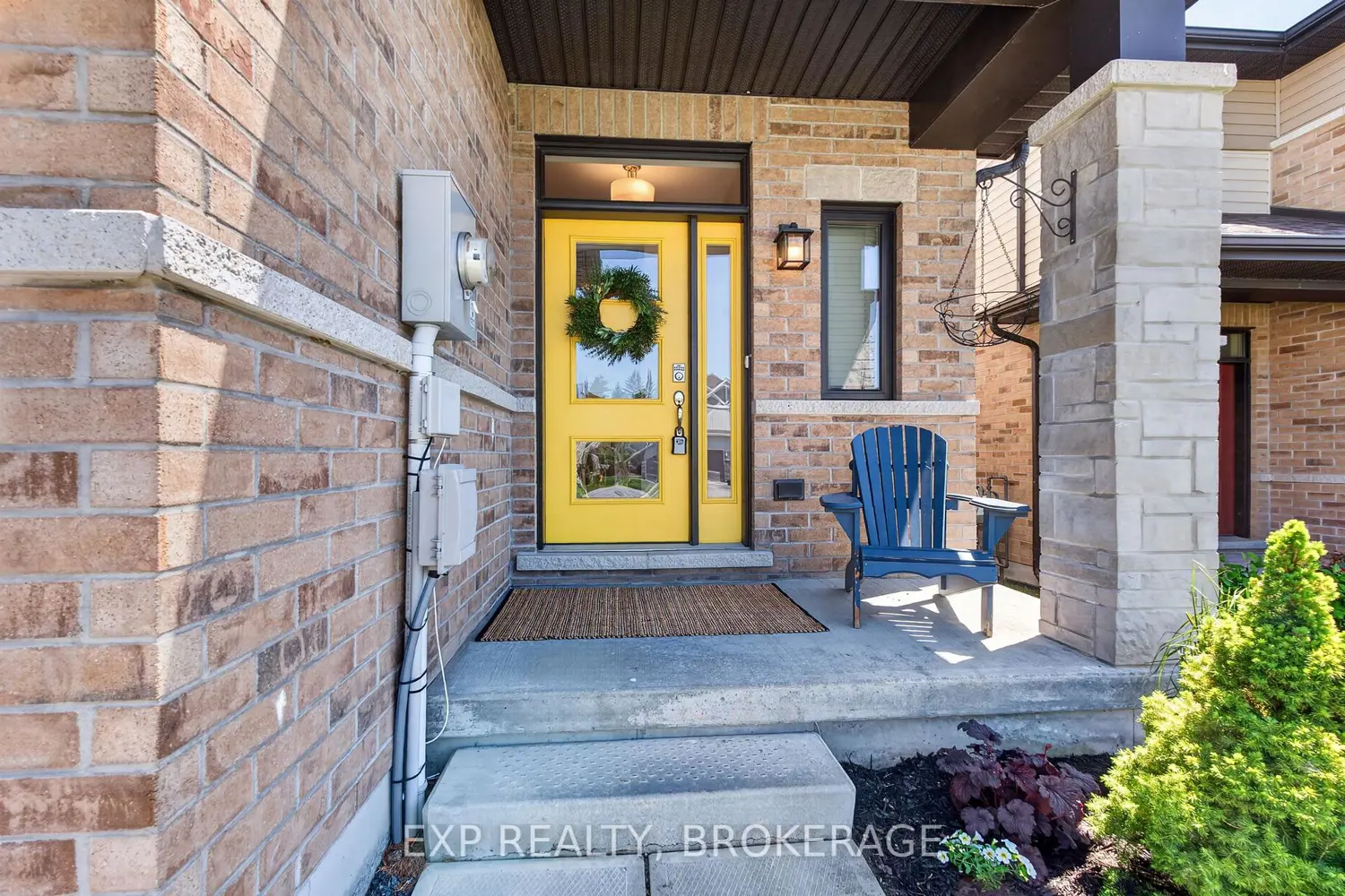 20 Ledgerock Court photo 2