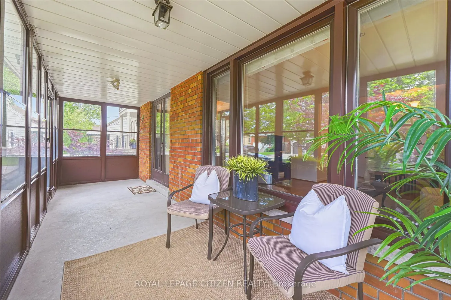 59 Otonabee Avenue photo 2