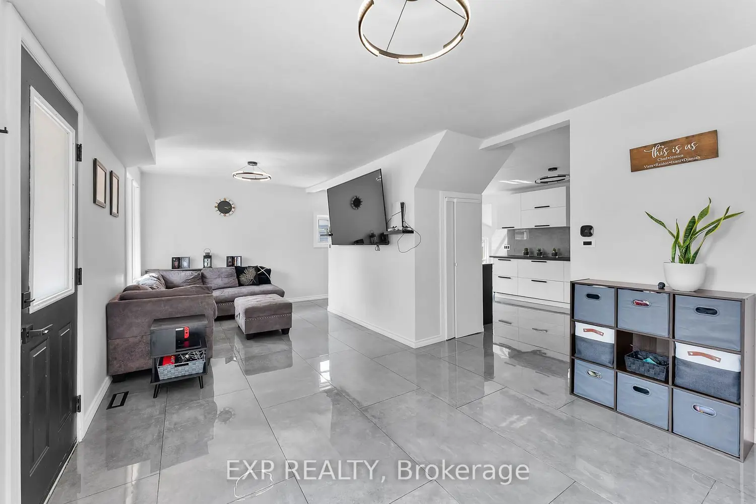 249 Wallace Avenue photo 3