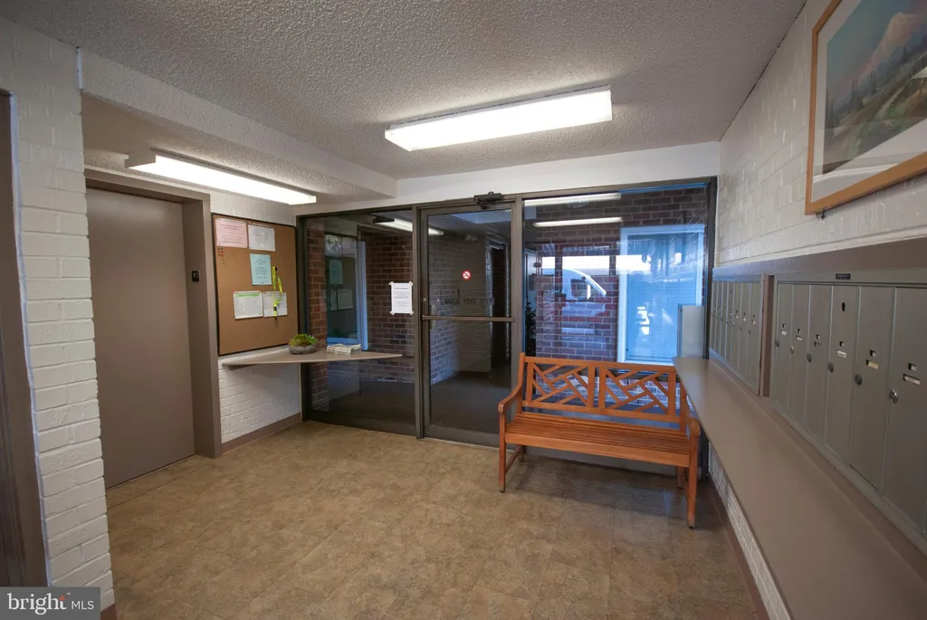 3510 Forest Edge Drive Unit 2D, Silver Spring, MD 20906 photo 4