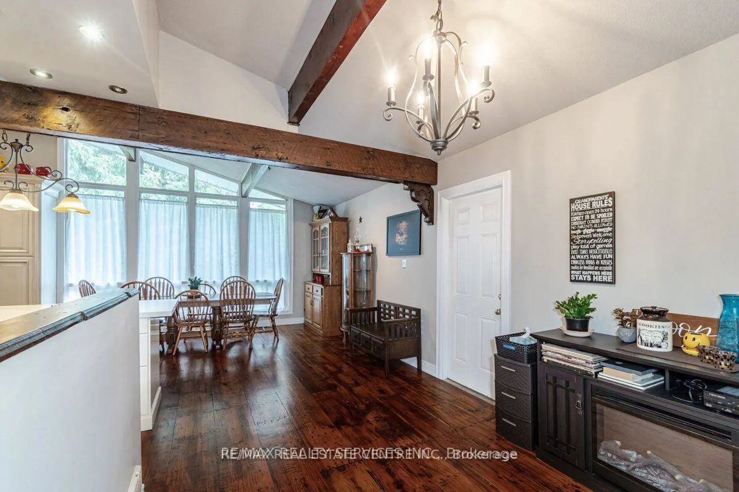104 Kennedy Road photo 3