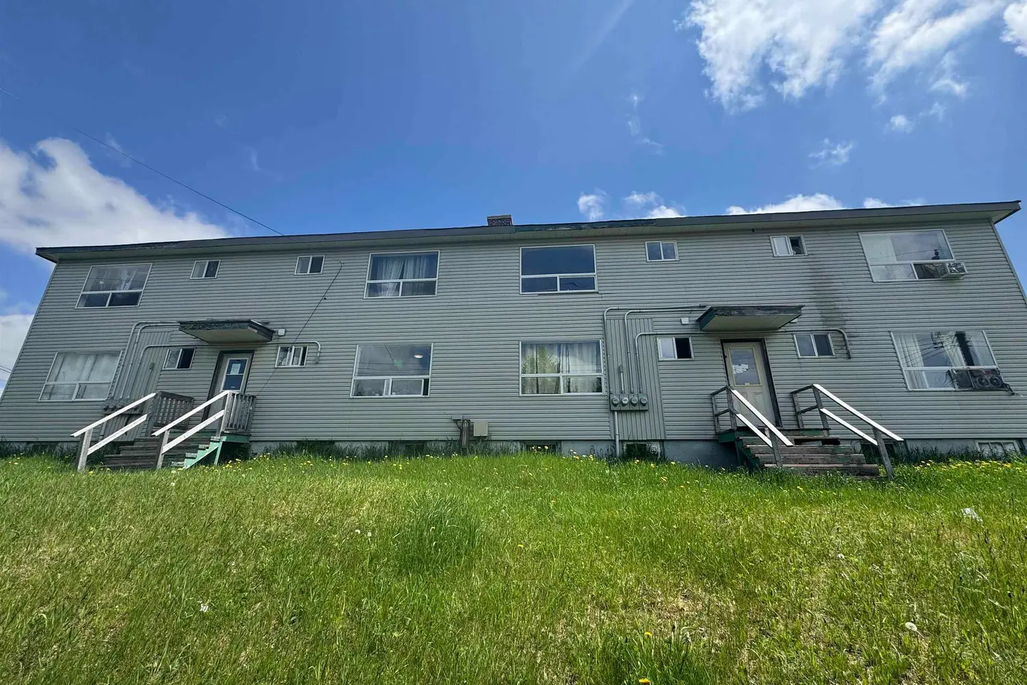 2 Whitman Court photo 3