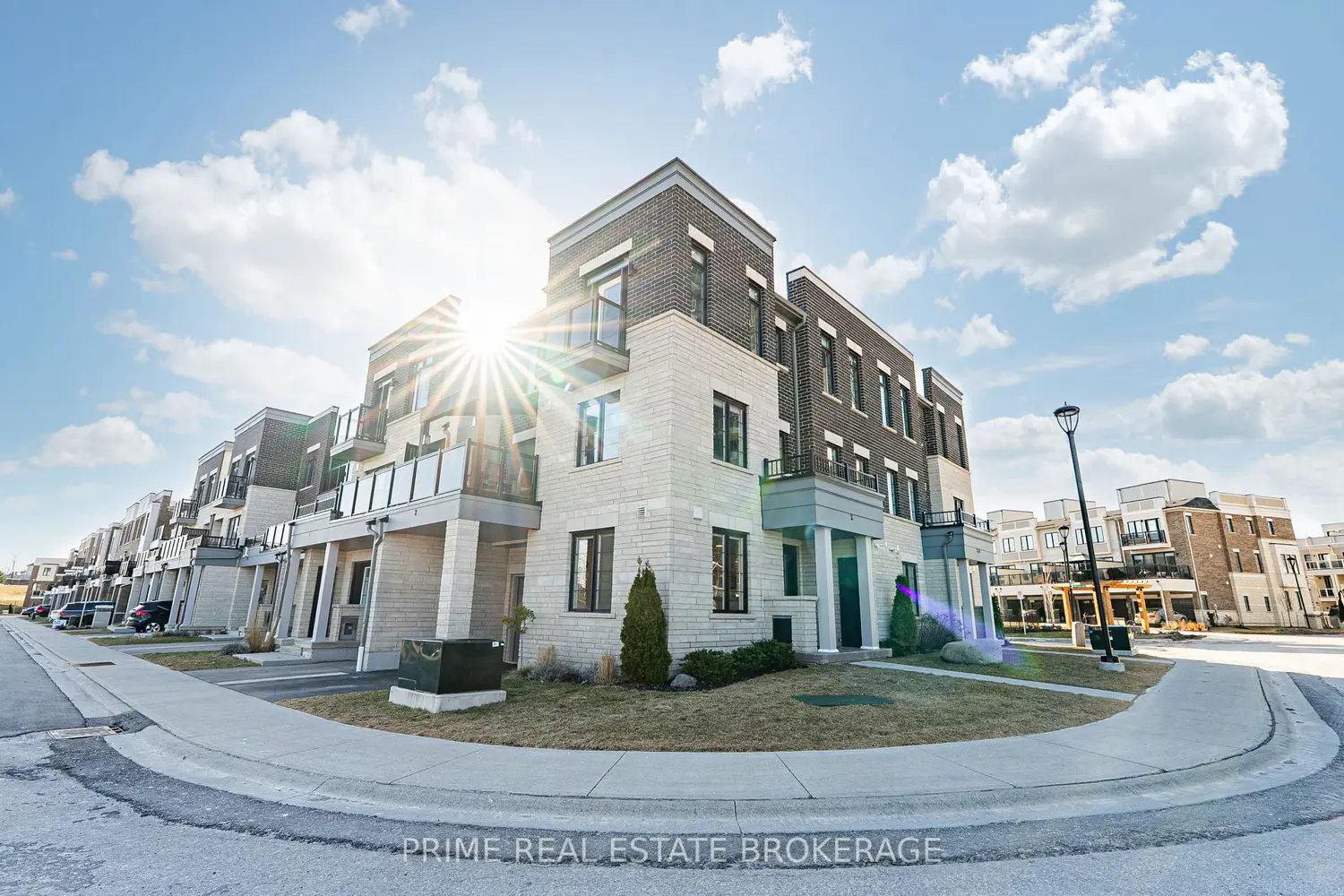2 King William Way