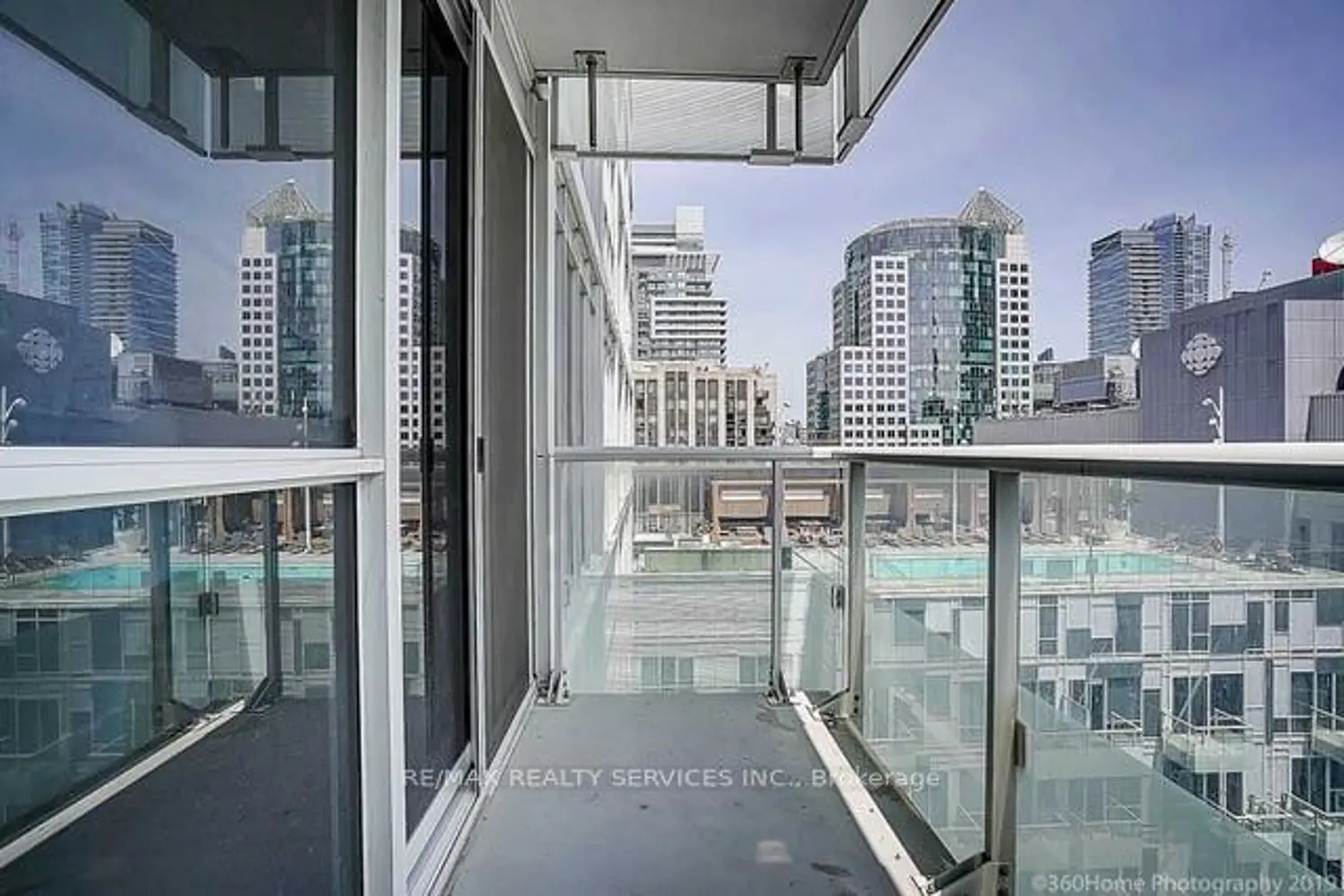 300 Front Street 1608