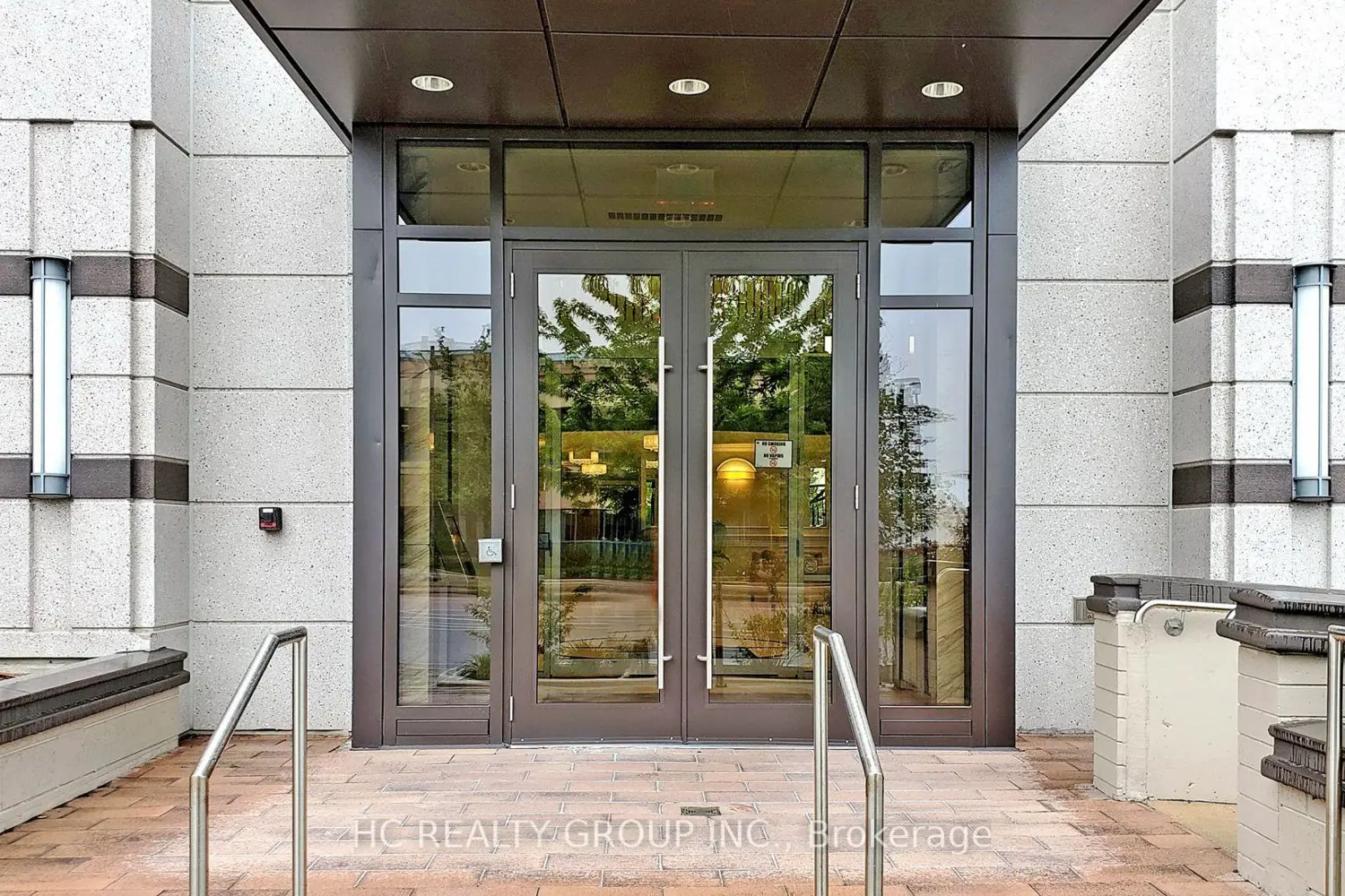89 South Town Centre Boulevard 1102 photo 2