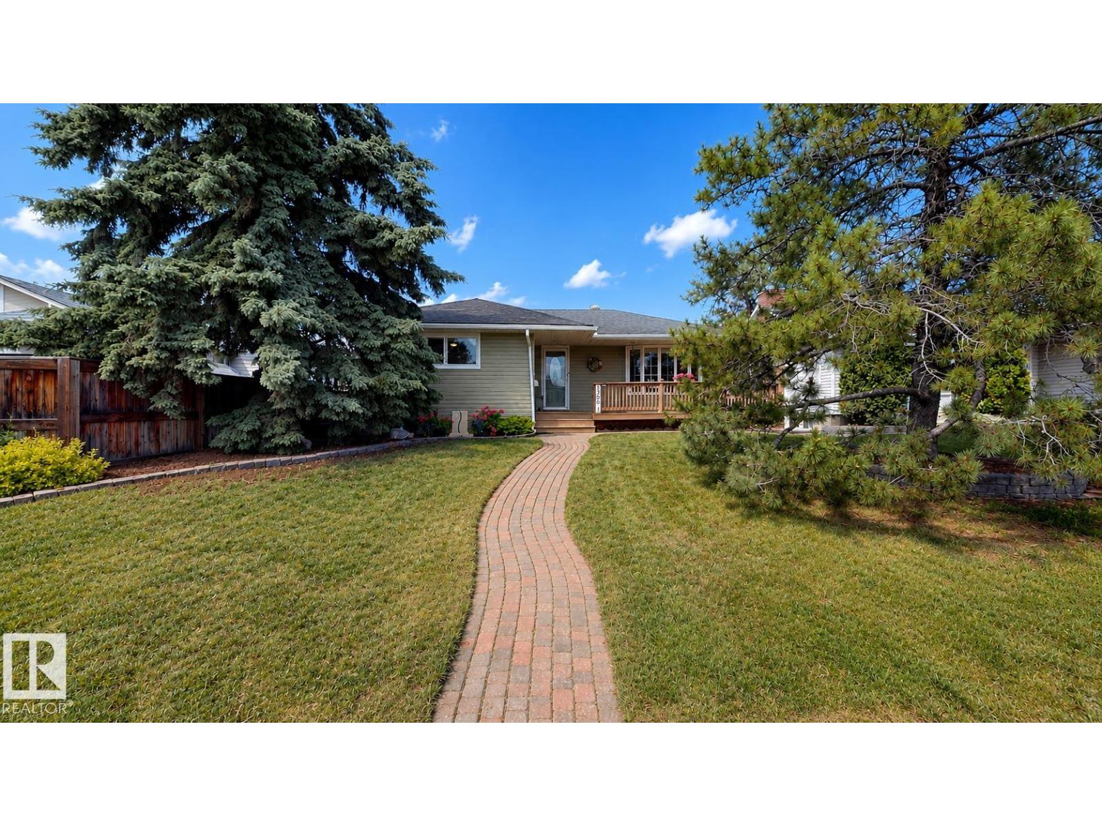 5304 95 Avenue NW, Edmonton, AB, T6B1A3