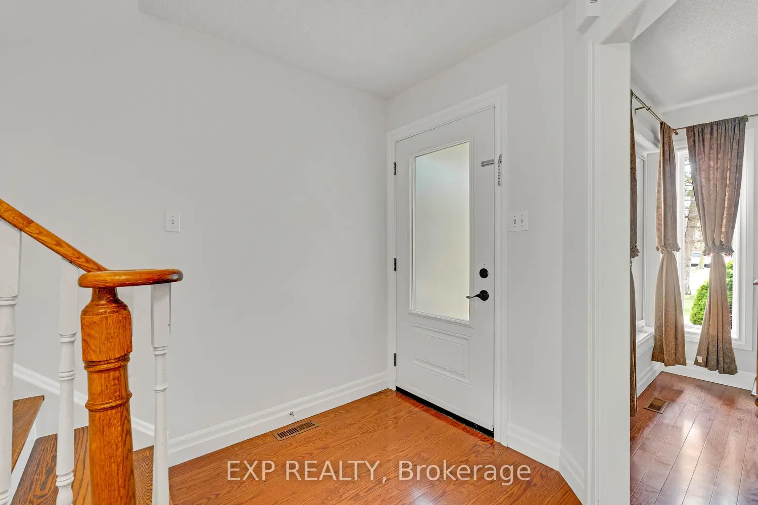 1471 Pickwick Drive photo 4
