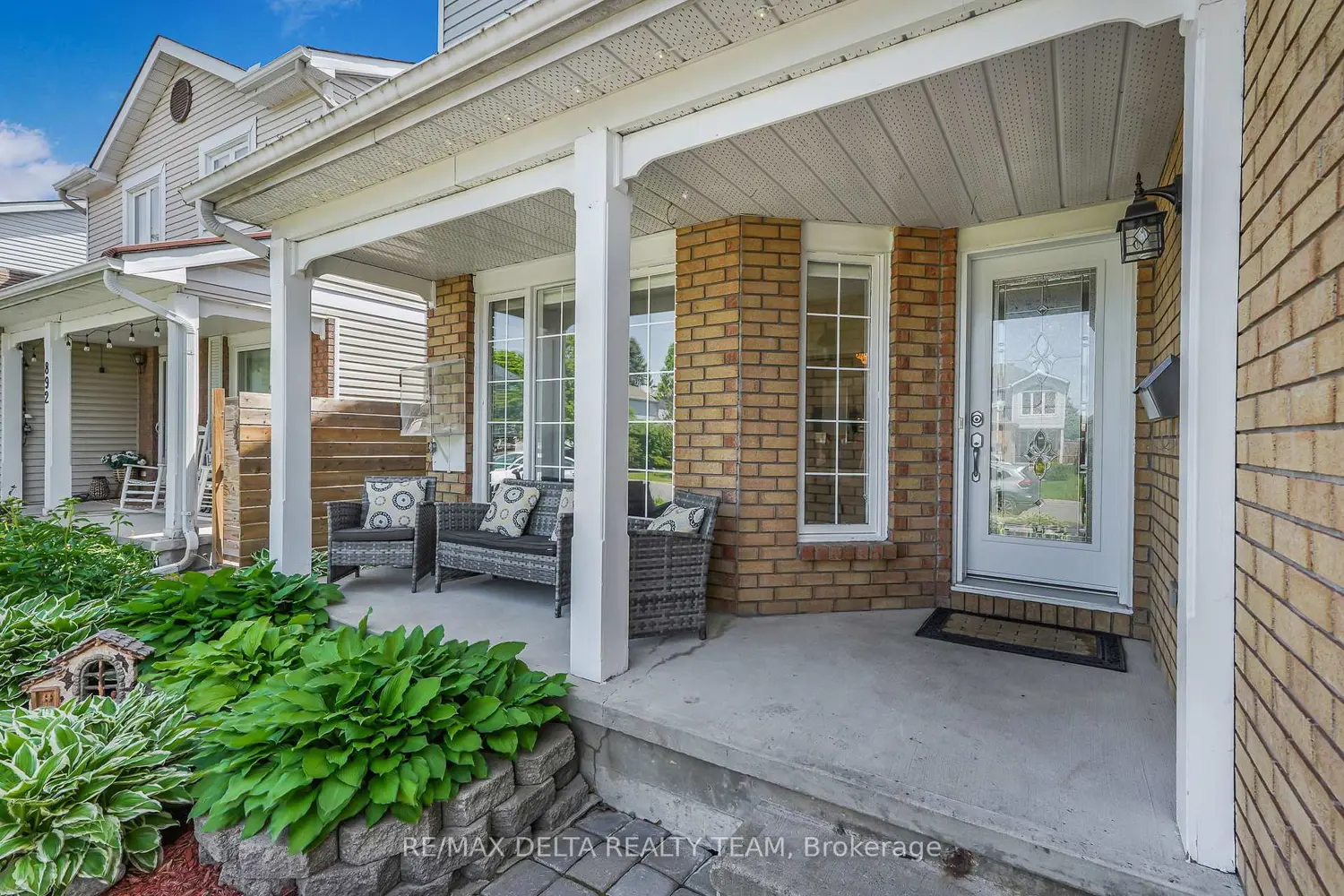 890 Bideford Street photo 2