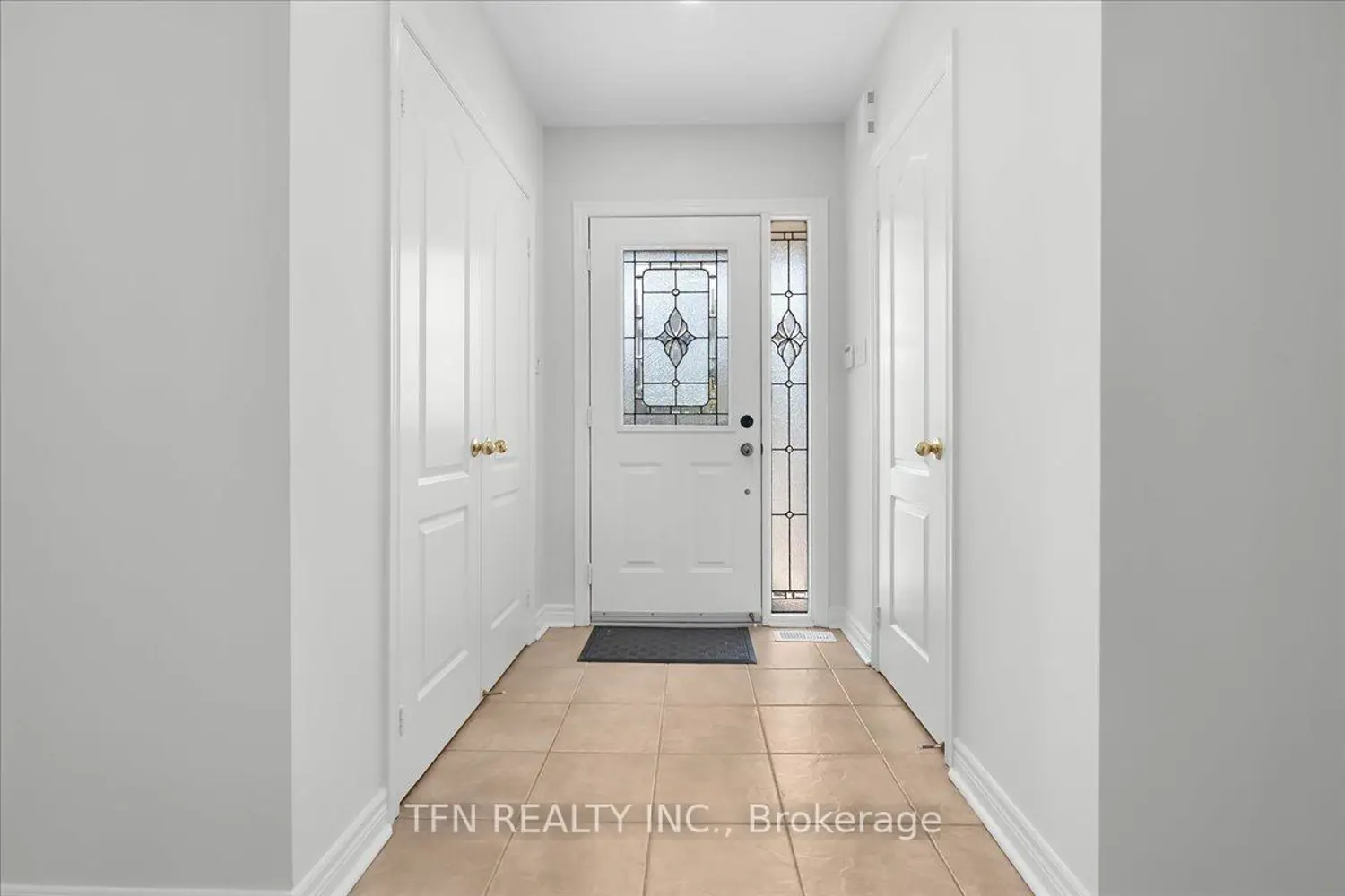 70 Sewells Lane photo 4