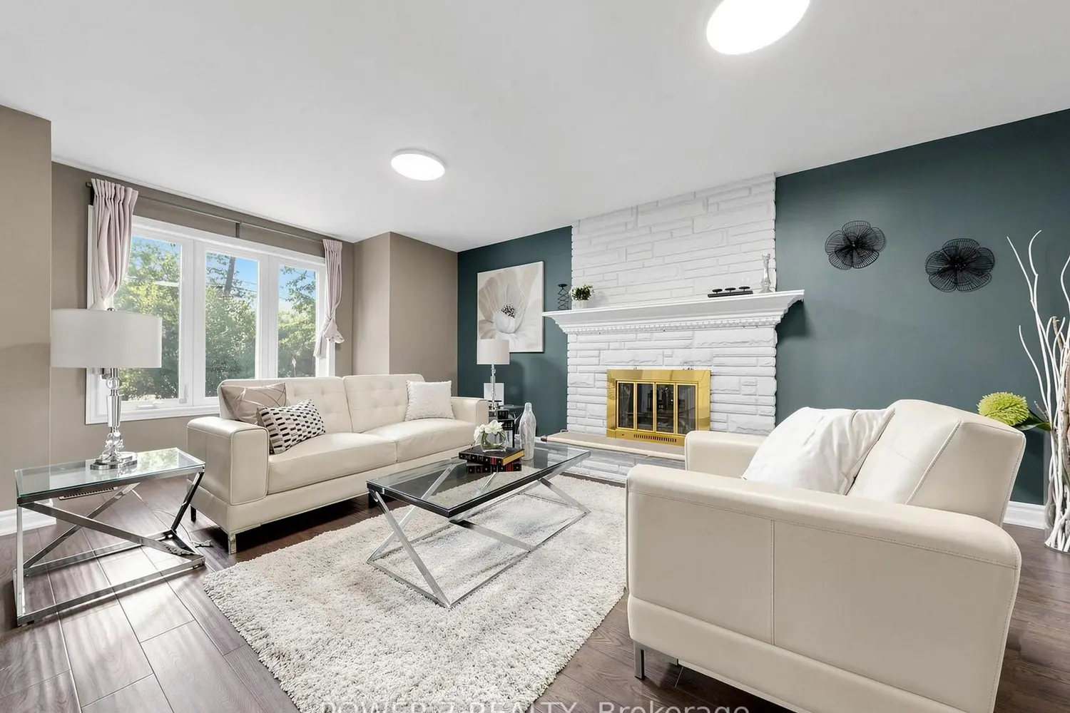 74 Sylvan Crescent photo 4