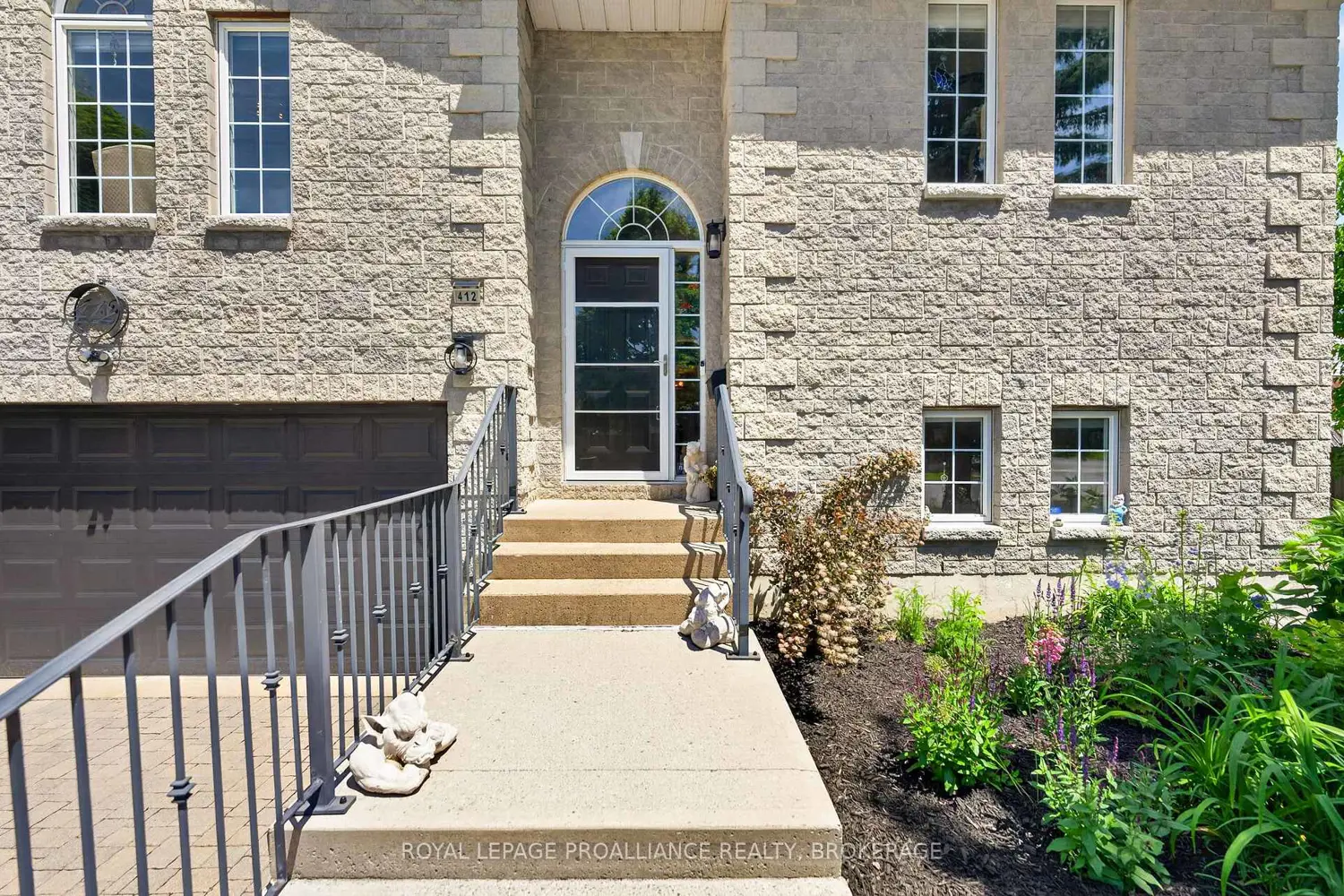 412 Malabar Drive photo 3