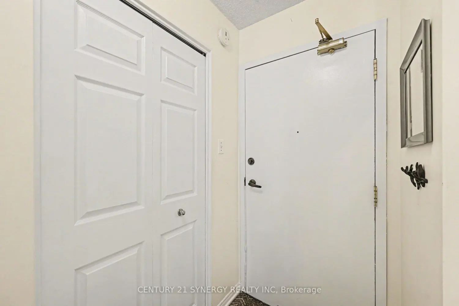61 Jack Crescent 108 photo 5