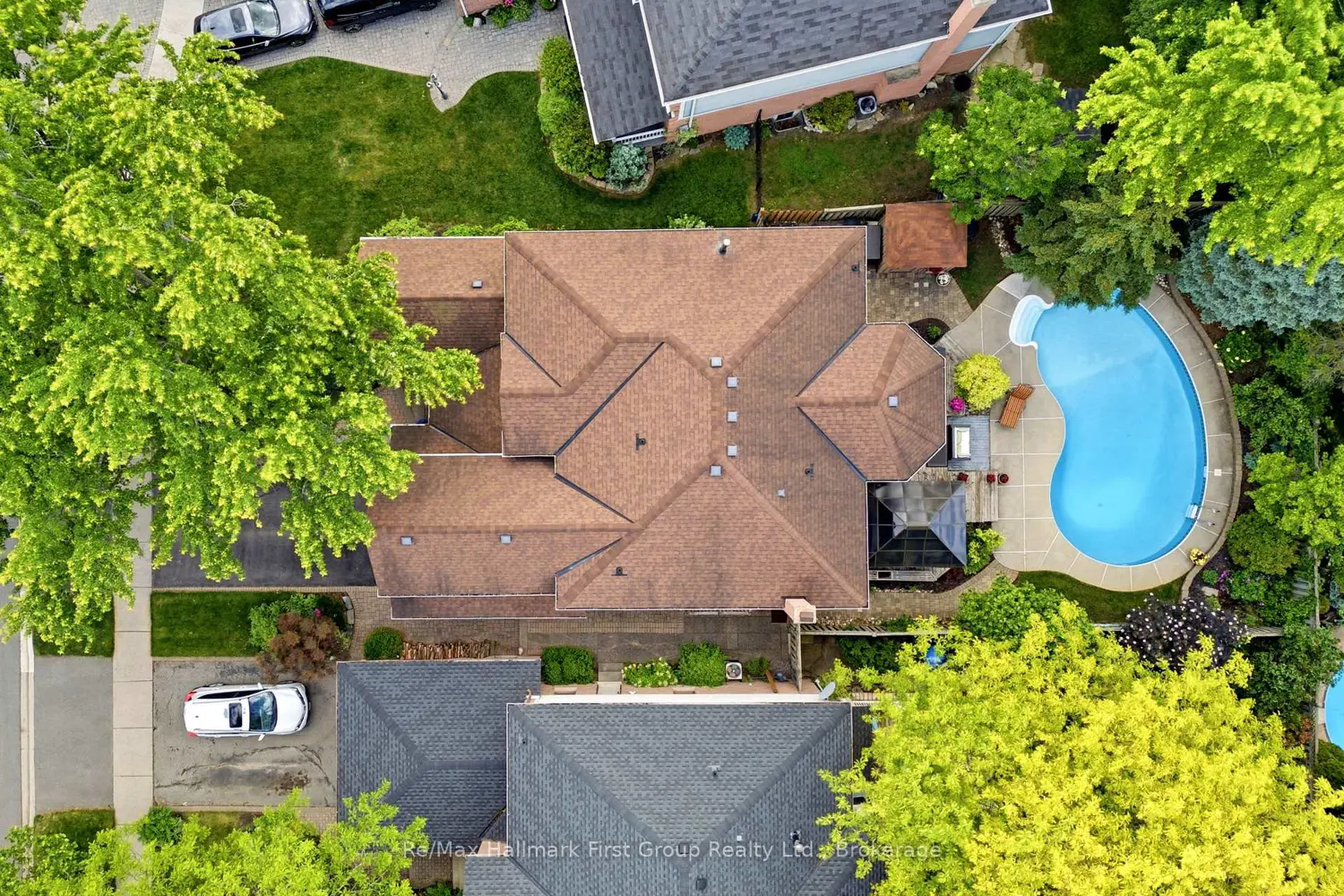 49 Rothean Drive photo 2