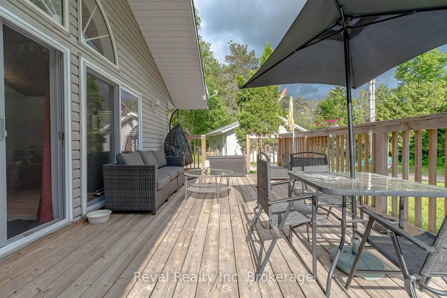 36 Tebby Boulevard photo 2