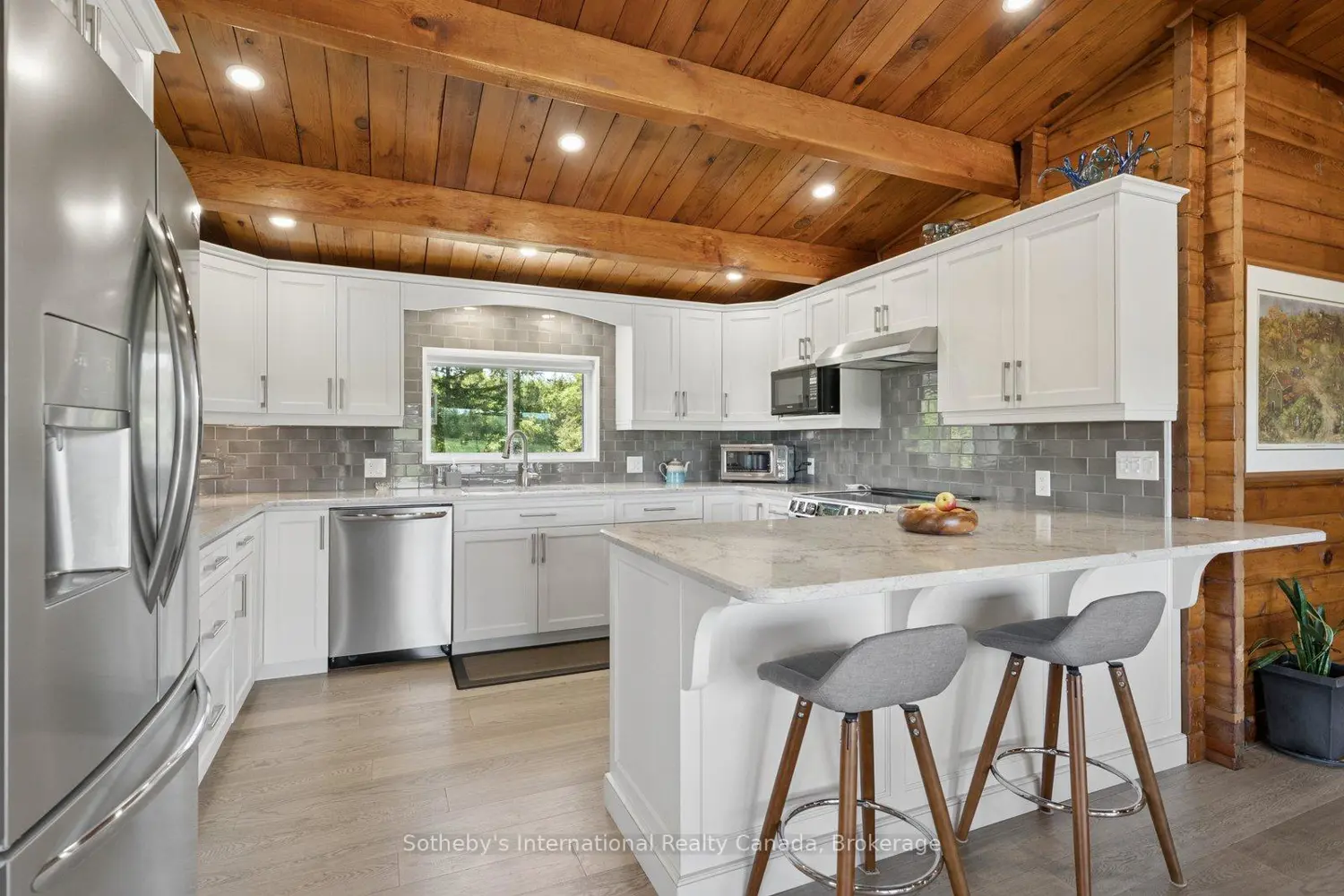 362 Mcgarry Road photo 4