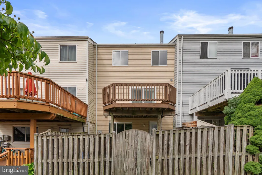 19048 Partridge Wood Drive, Germantown, MD 20874