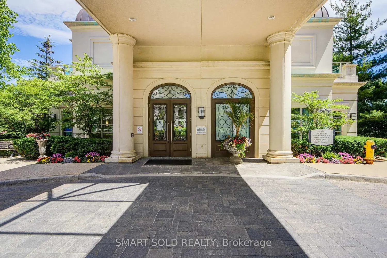 10 Bloorview Place 1514
