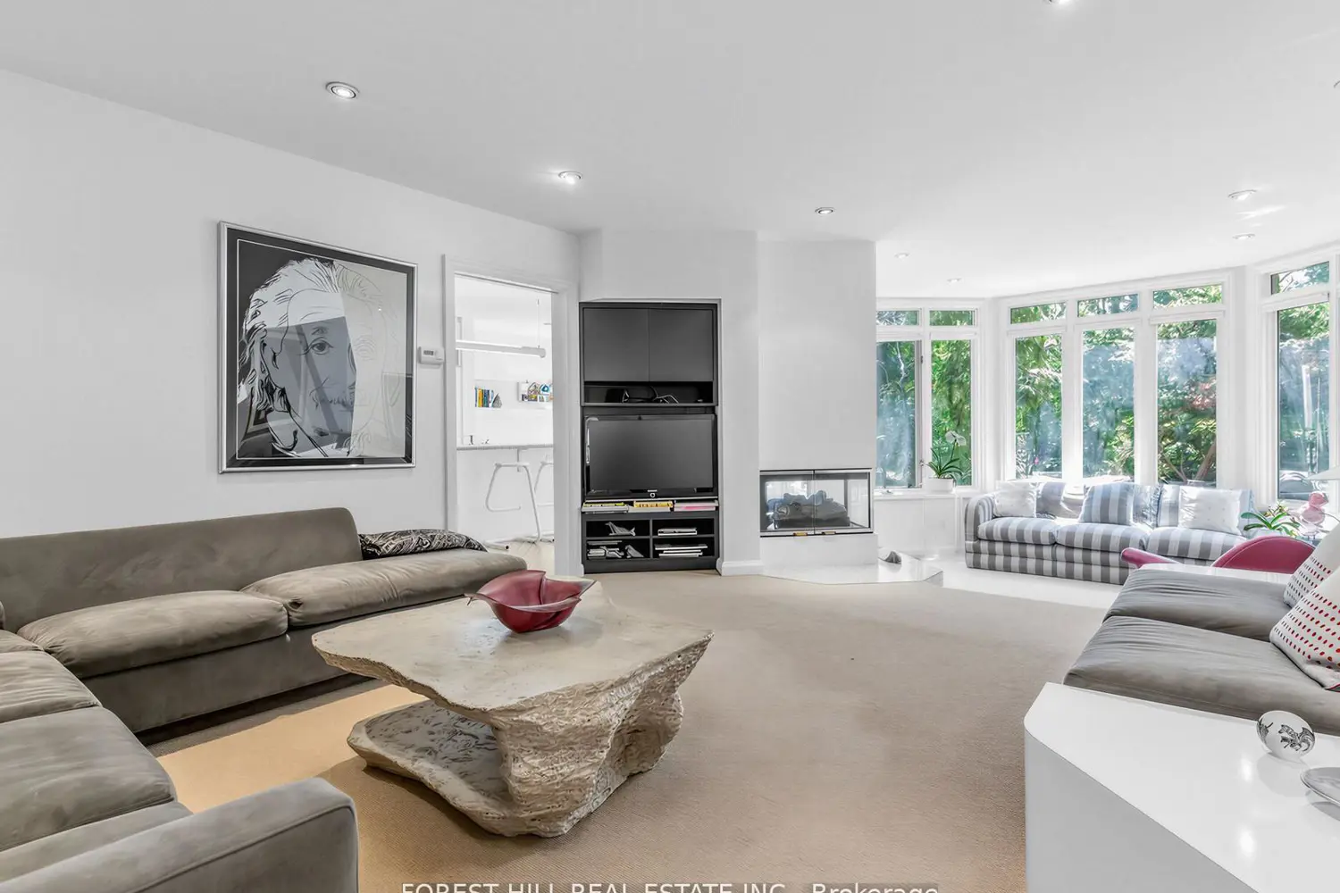43 Beaverhall Drive photo 4