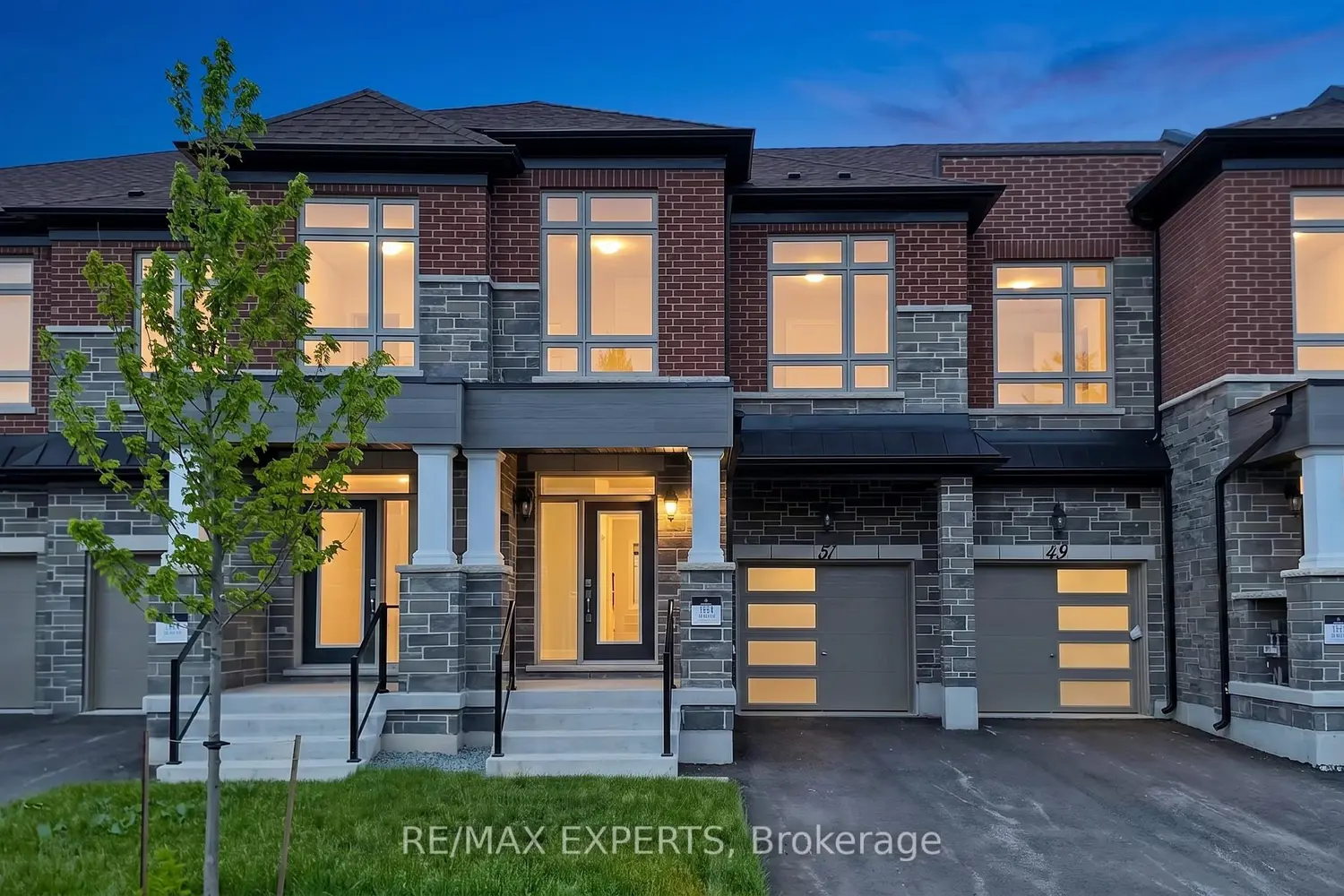 51 Schmeltzer Crescent