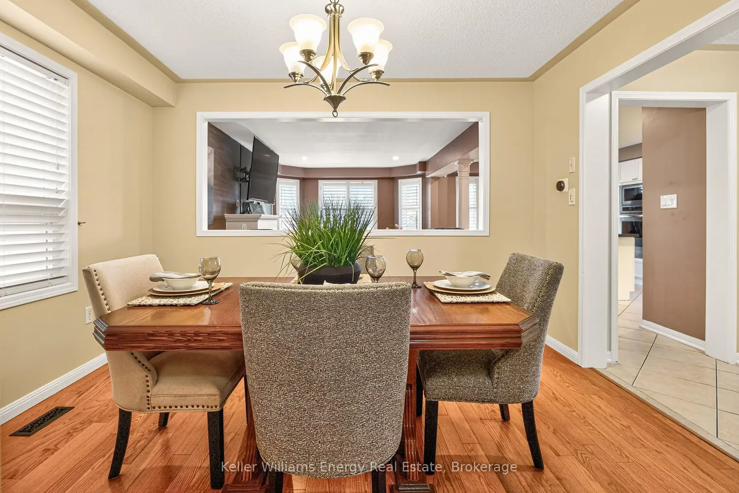 4 Holman Court