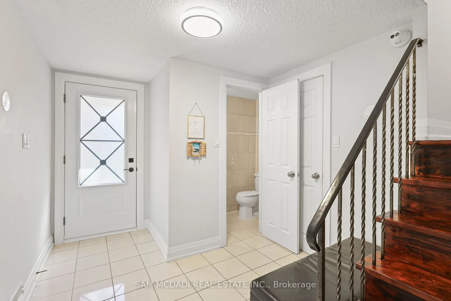 3175 Kirwin Avenue 45 photo 2