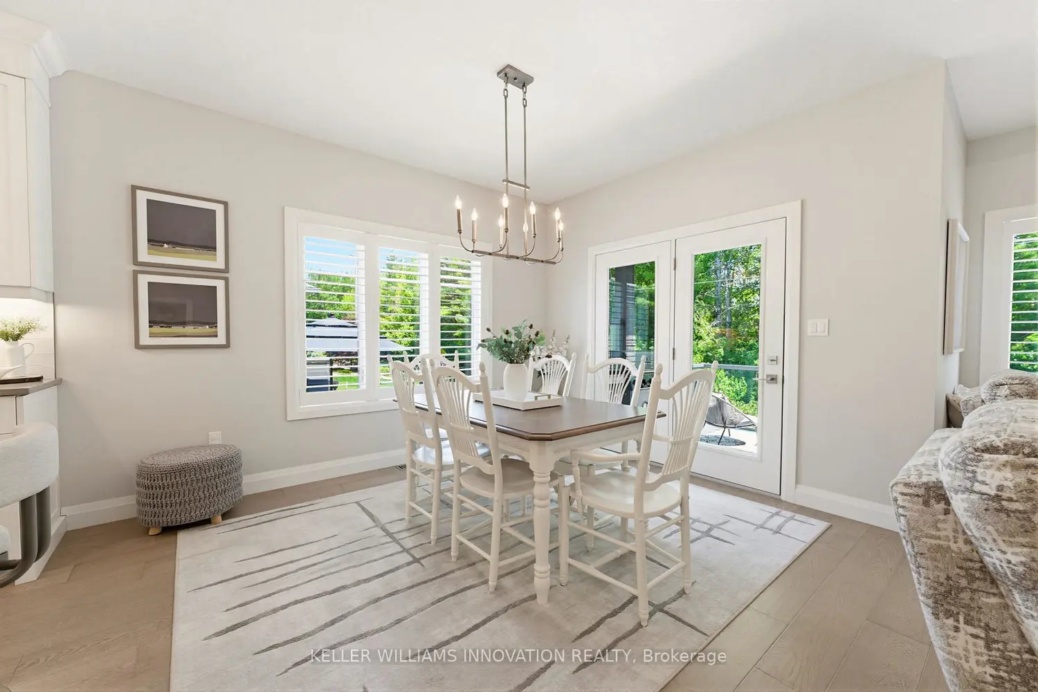 560 Rogers Road photo 5
