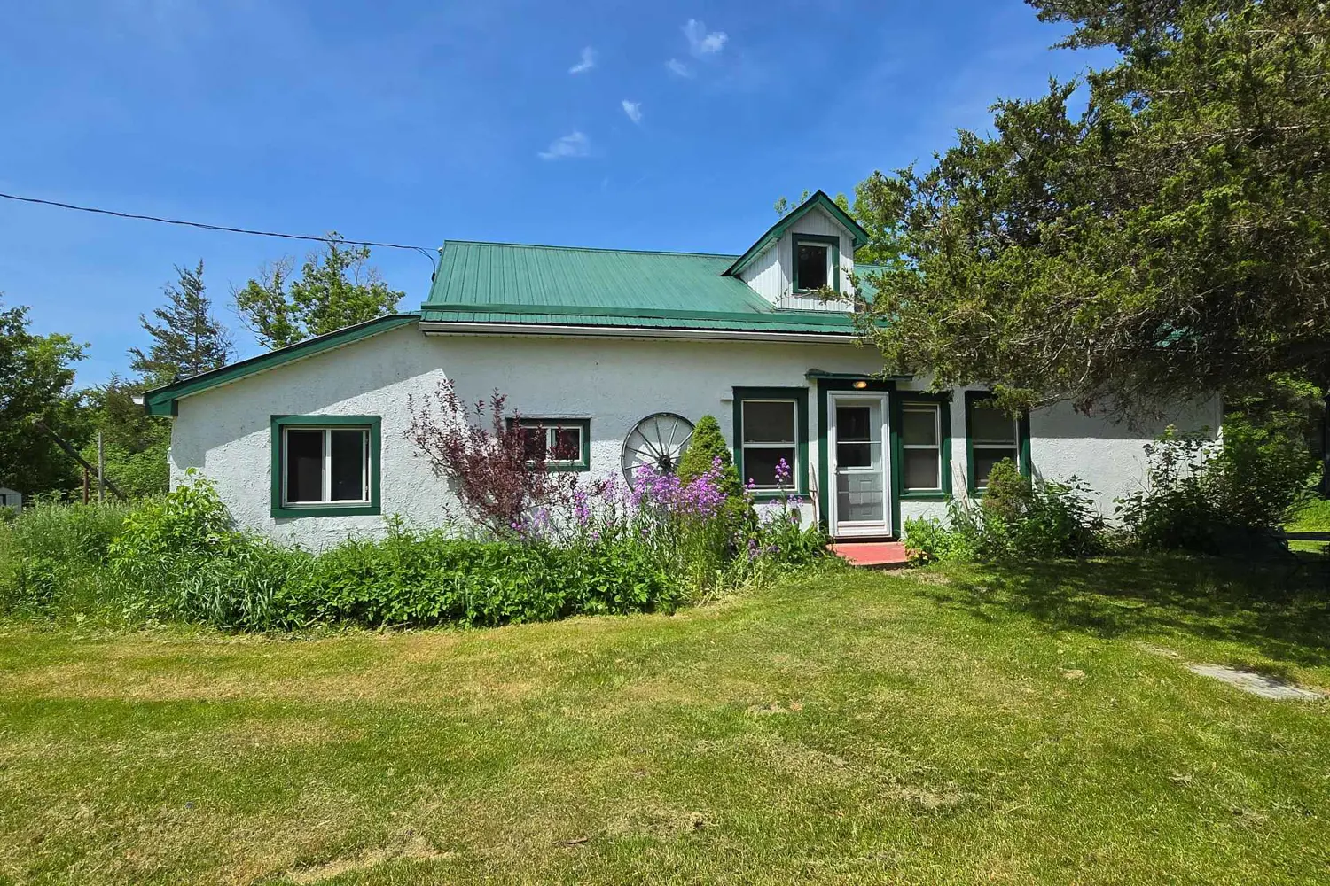 1054 Melrose Road photo 5