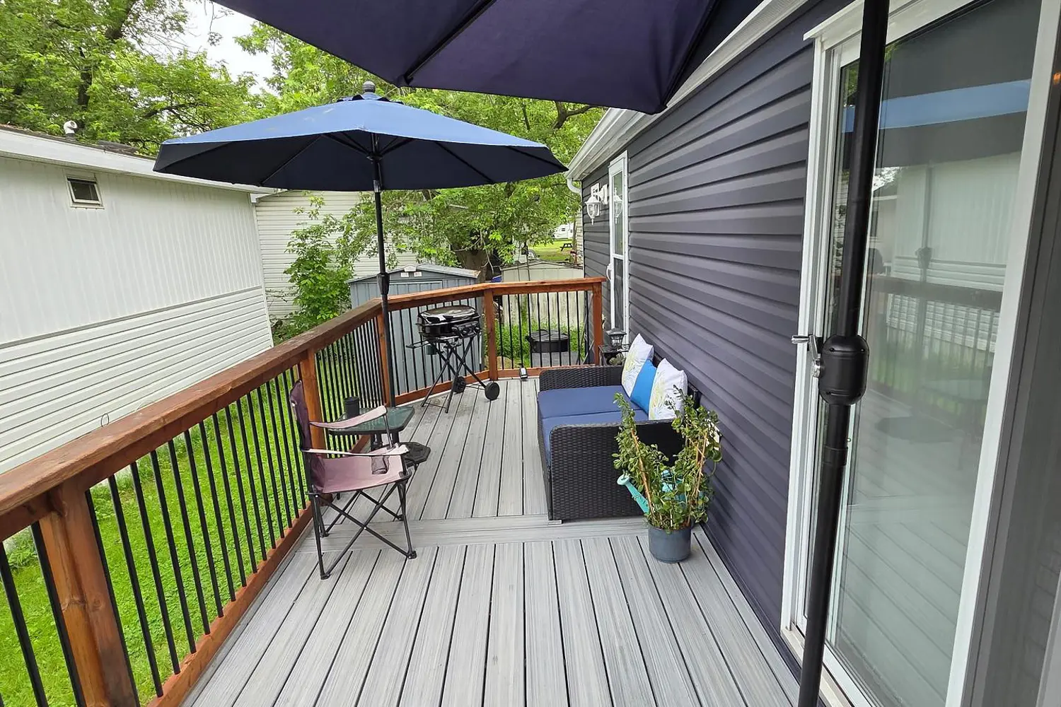 8845 Lundy's Lane 247