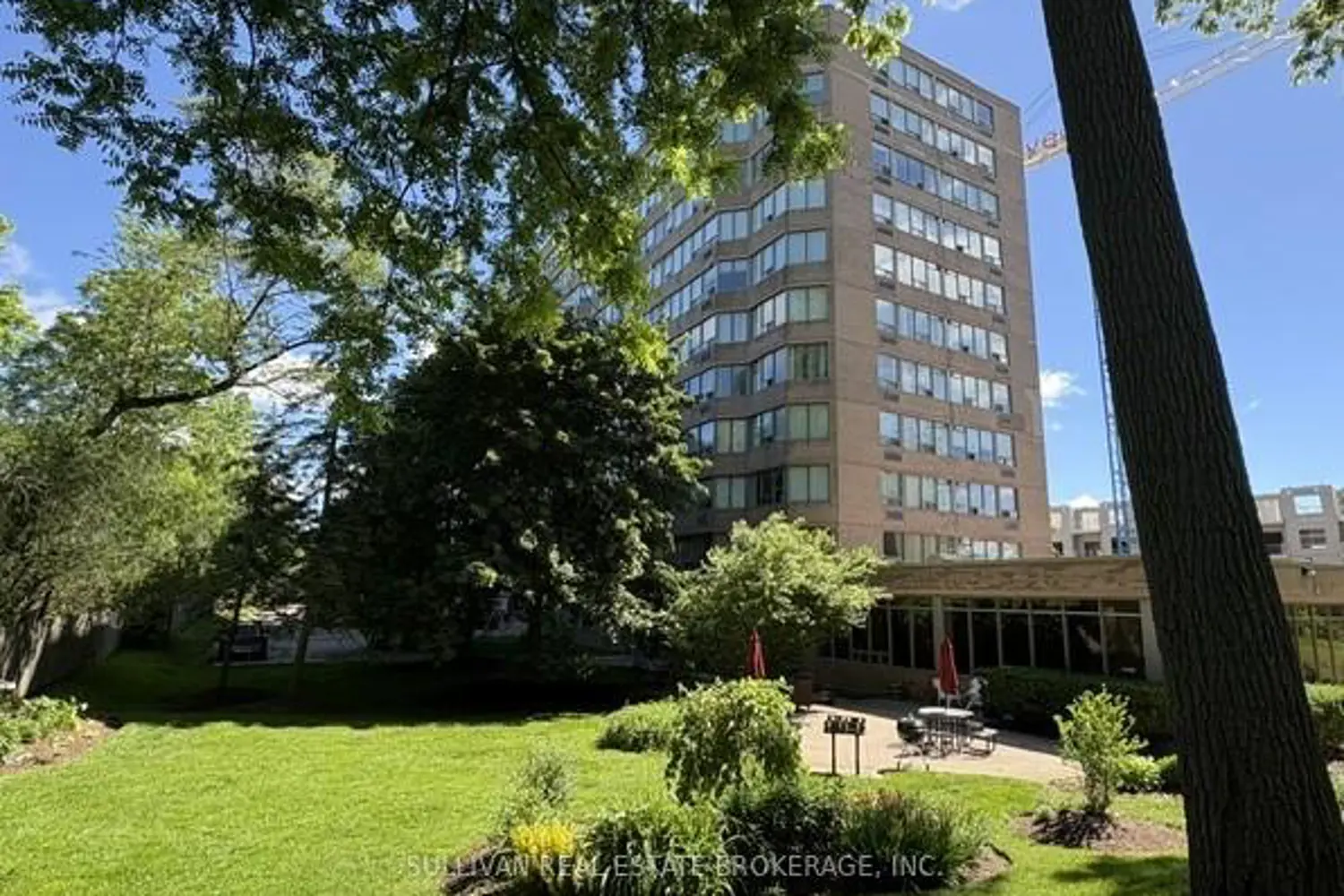 3227 King Street 702 photo 2
