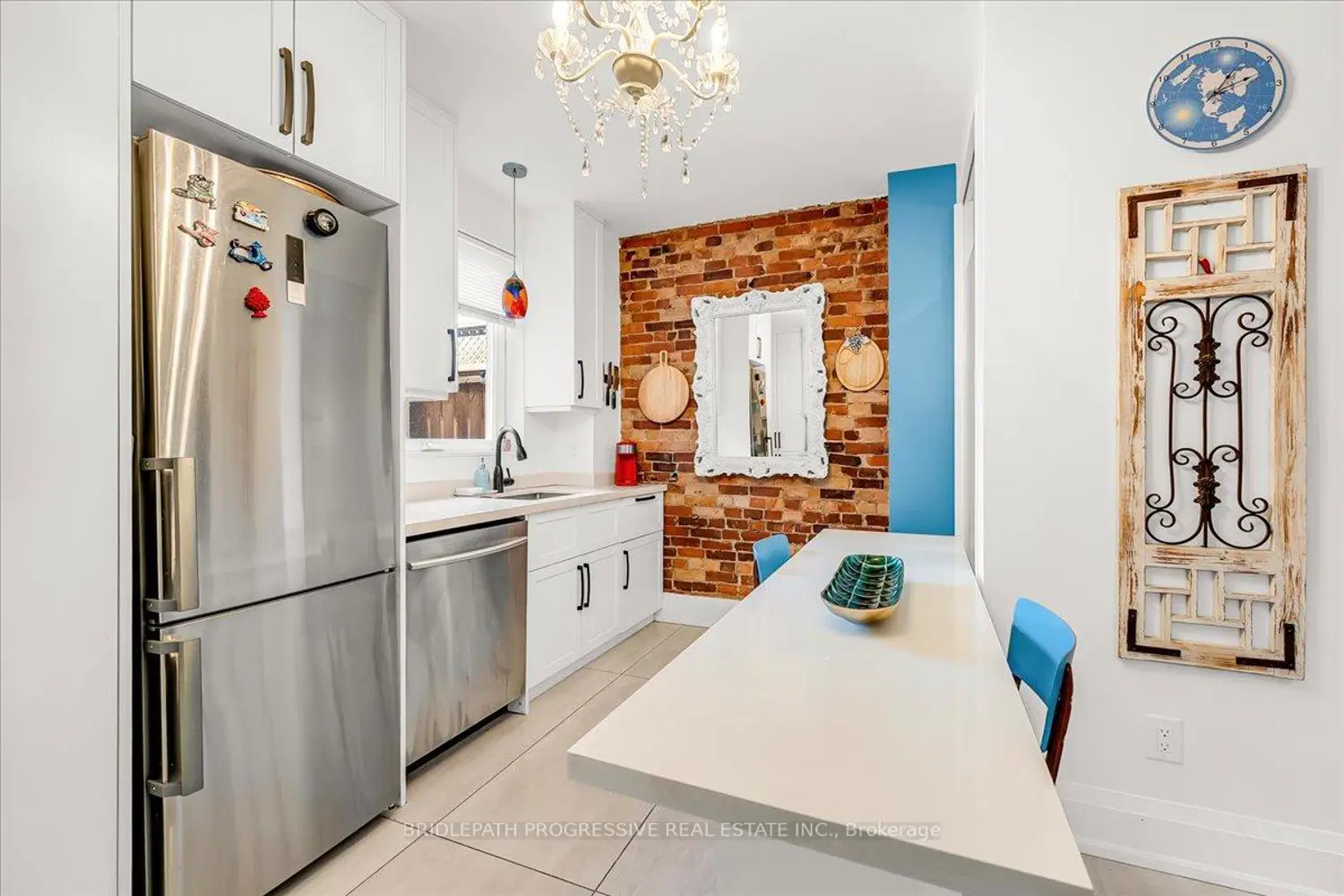 332 Delaware Avenue photo 3