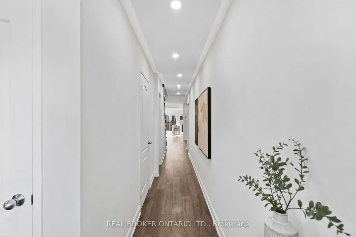76 Sundragon Trail