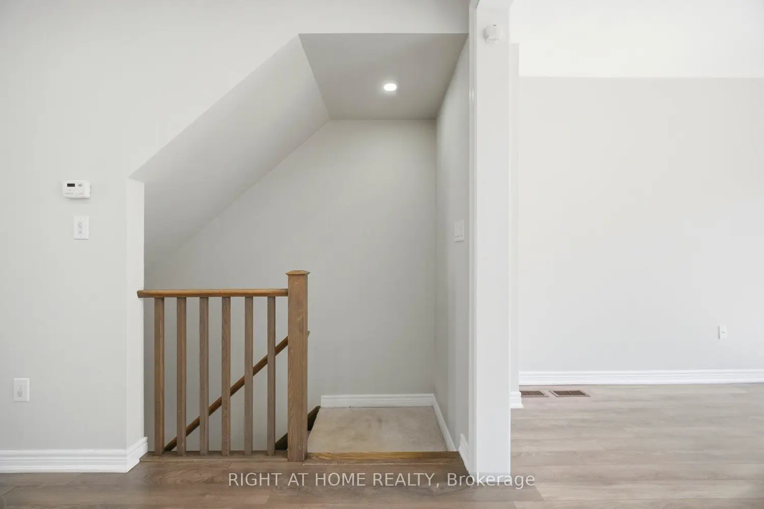 8 Rapids Lane photo 5