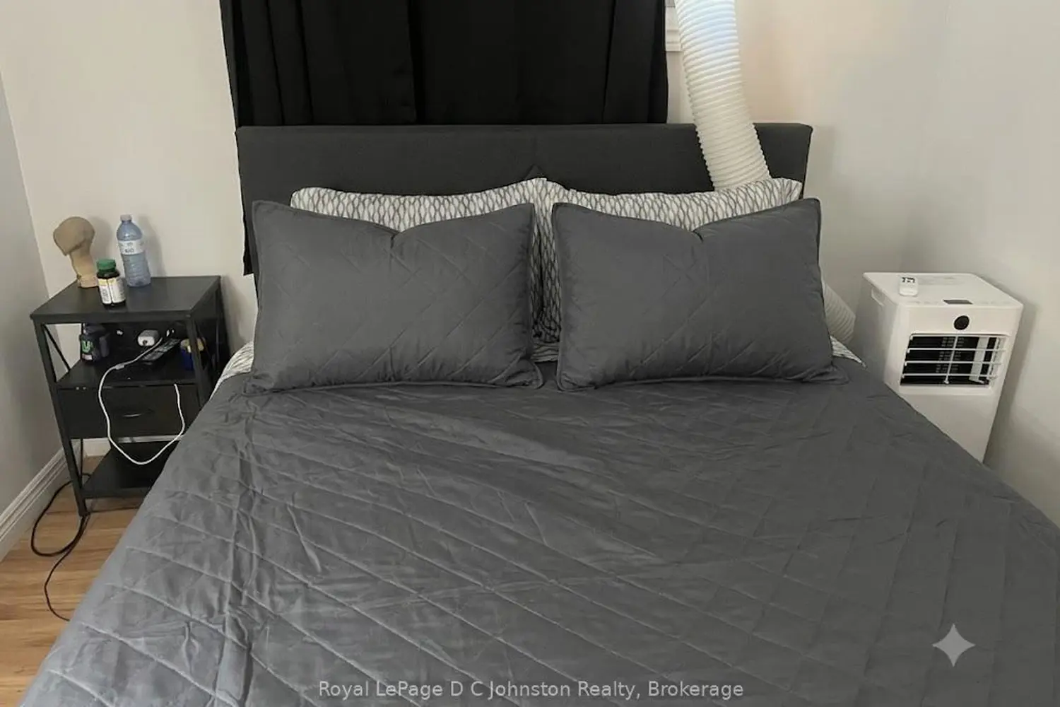 229 Adelaide Street 209 photo 4