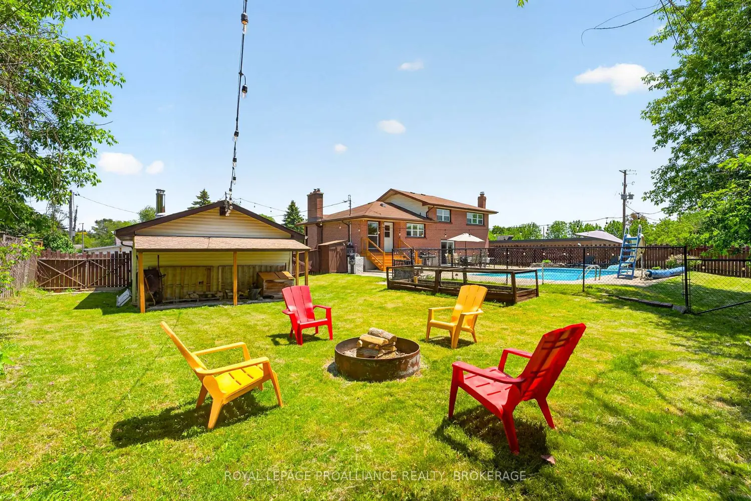 1268 Glenmore Avenue photo 4