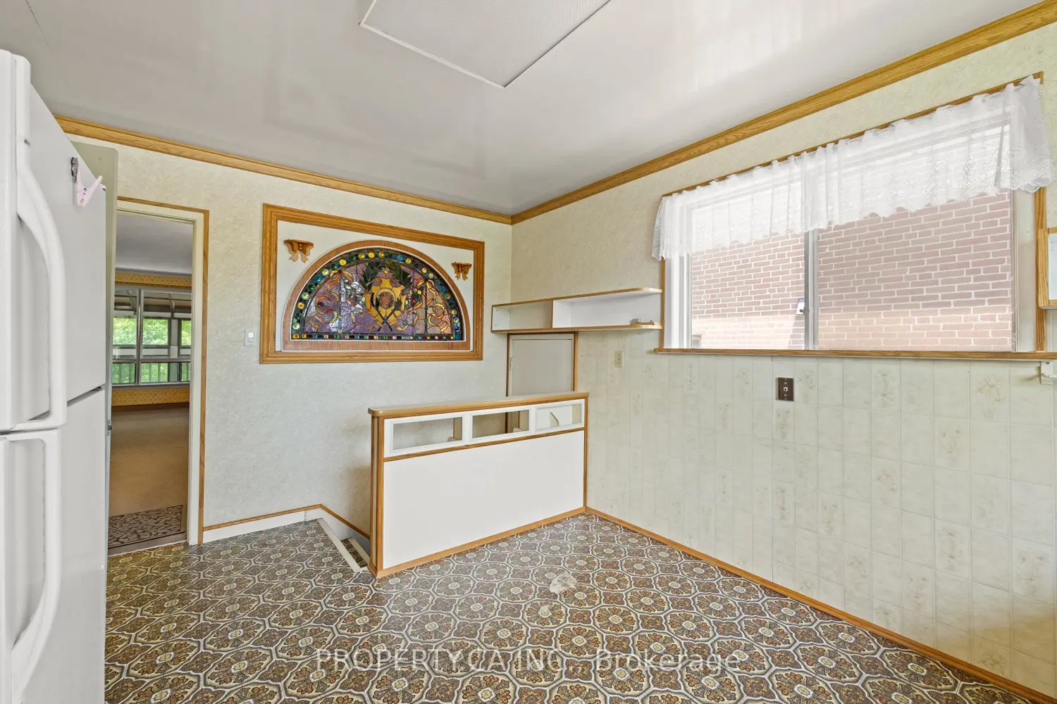 77 Troutbrooke Drive photo 3
